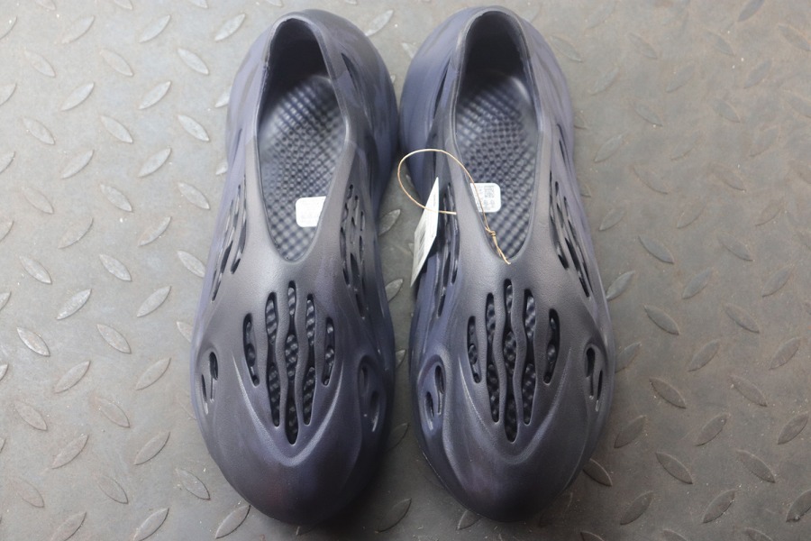 yeezy foam runner adults mineral blue