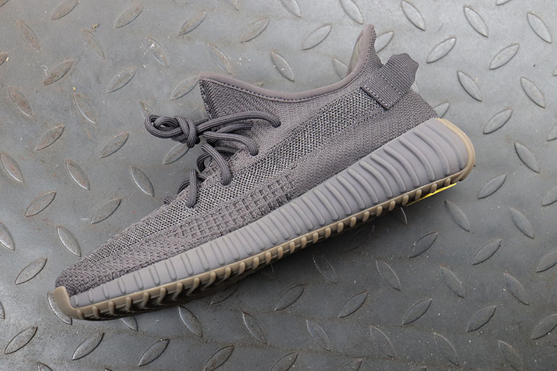 yeezy 350 gum sole