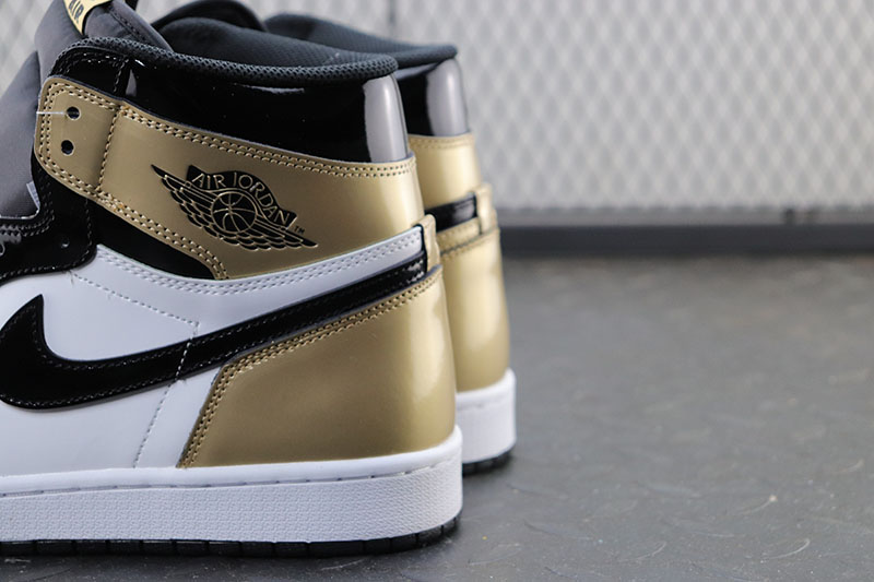 Mirne Komin Plavba Air Jordan 1 Top 3 Gold Buy Prisne Metr Vykon