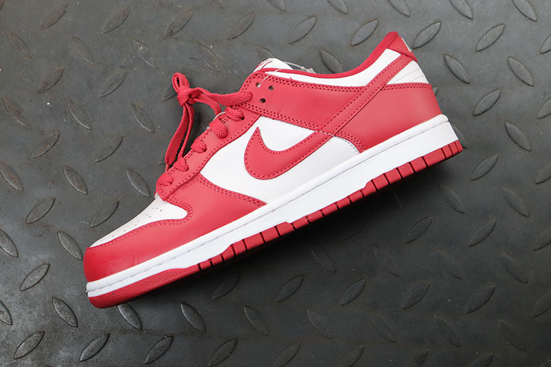 sb dunk low st john's