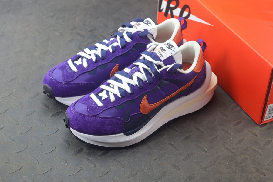 vaporwaffle iris