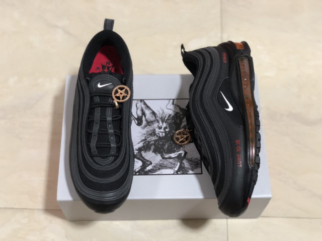 gt ow aj1 chicago