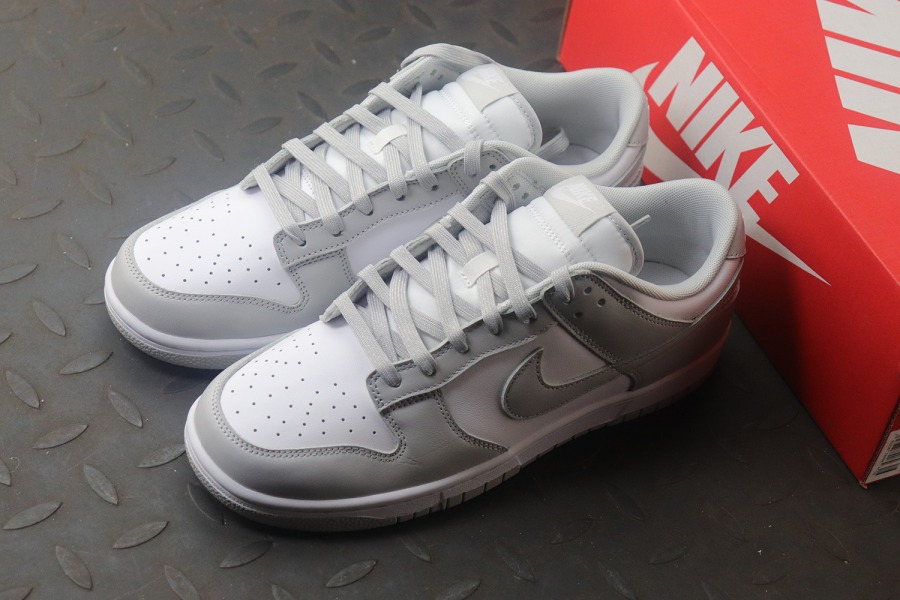 Dunk Low 'Grey Fog' - SneakerCool.com