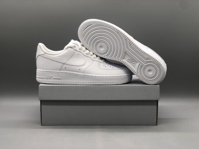 Air Force 1 '07 'Triple White' - SneakerCool.com