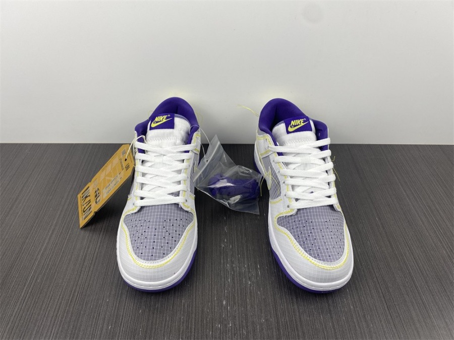 union lakers dunk