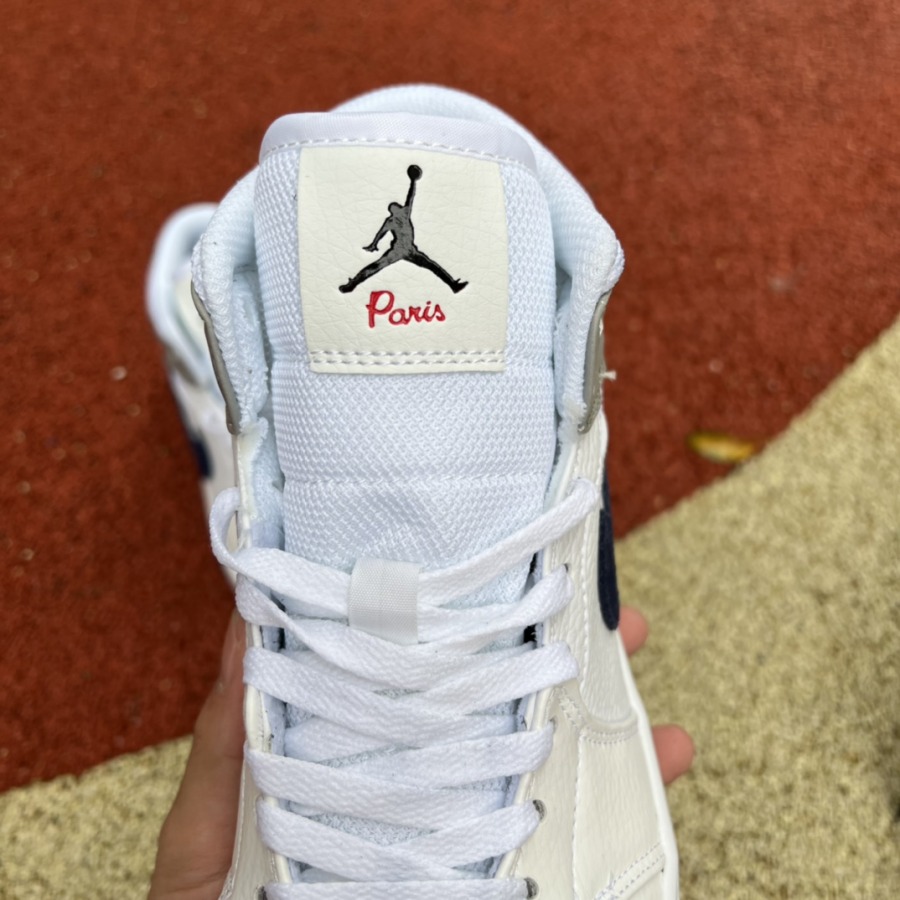 jordan 1 mid paris