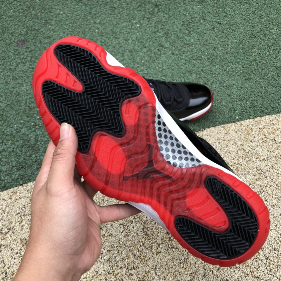 Air Jordan 11 Retro Low 'Bred'