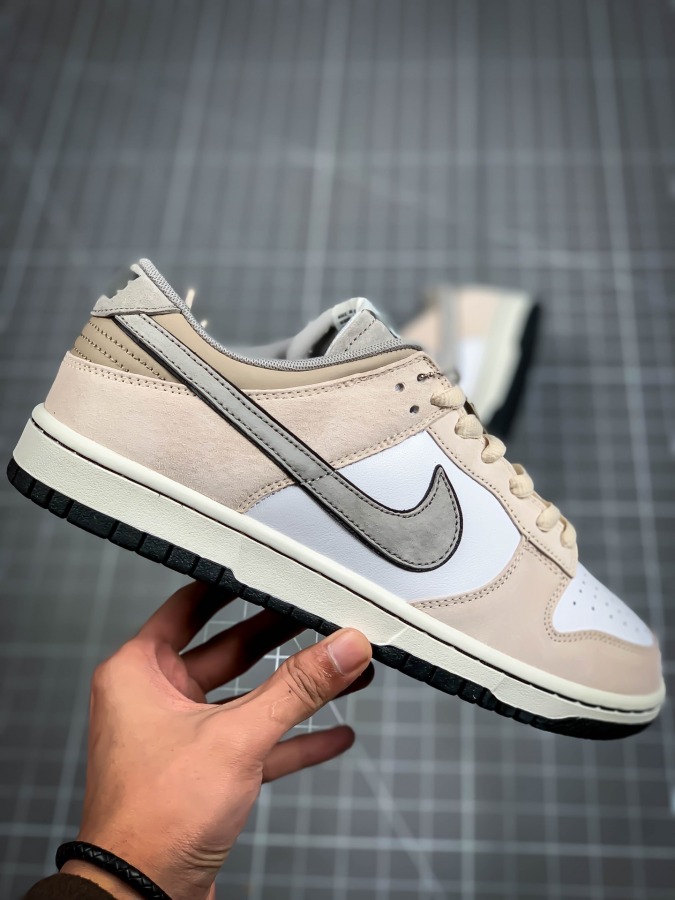 nike sb dunk low oatmeal