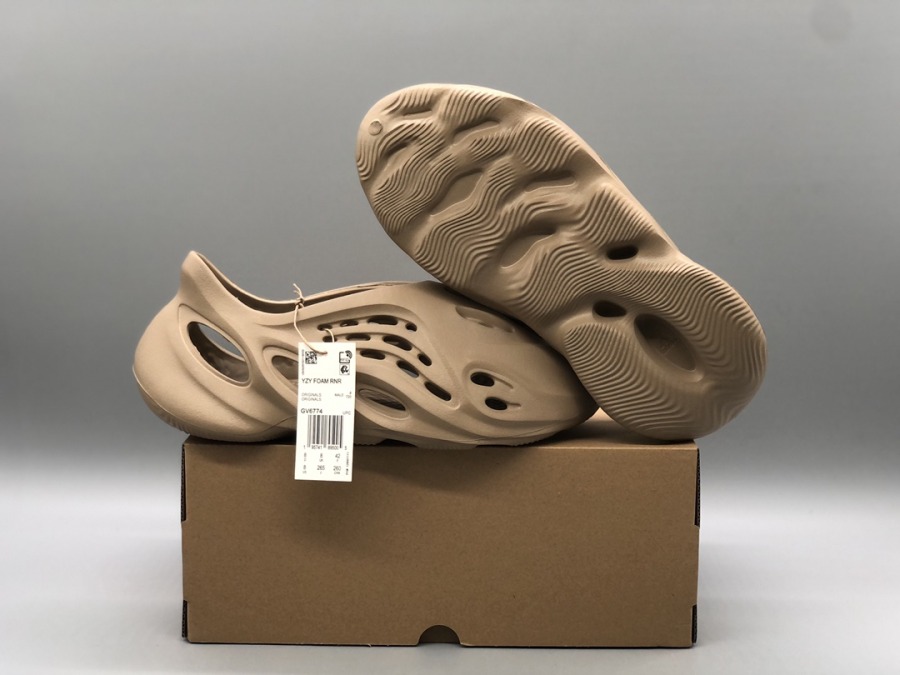 Yeezy Foam Runner 'Mist' - SneakerCool.com