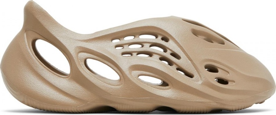 カテゴリ adidas - yeezy foam runner mist 27.5cmの通販 by りゅう