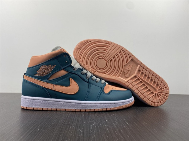 Wmns Air Jordan 1 Mid 'Dark Teal Green 
