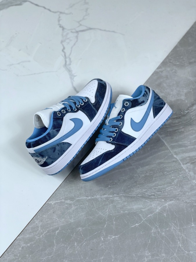 Air Jordan 1 Low GS 'Washed Denim 