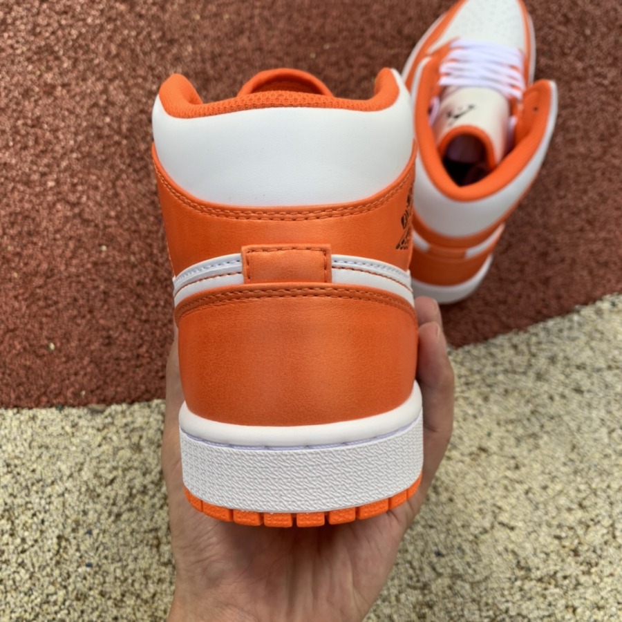 Air Jordan 1 Mid SE 'Electro Orange 
