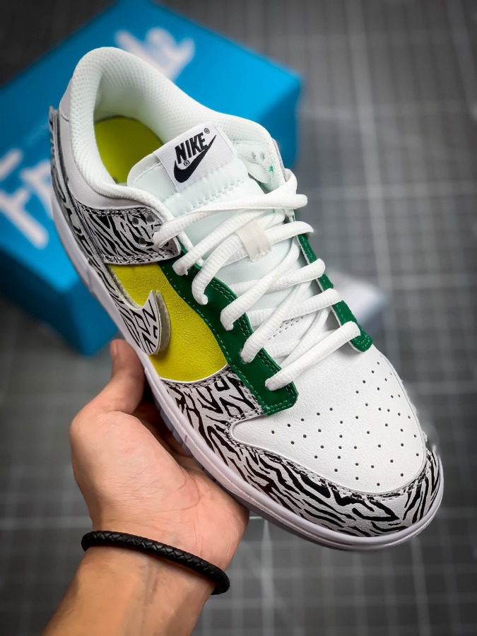 doernbecher dunk low