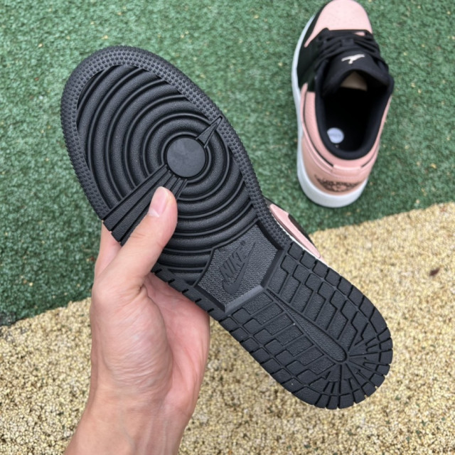 jordan 1 low crimson tint