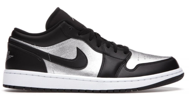 black and white mens nike trainers