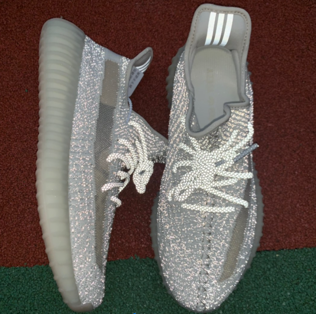yeezy boost 350 v2 lundmark reflective