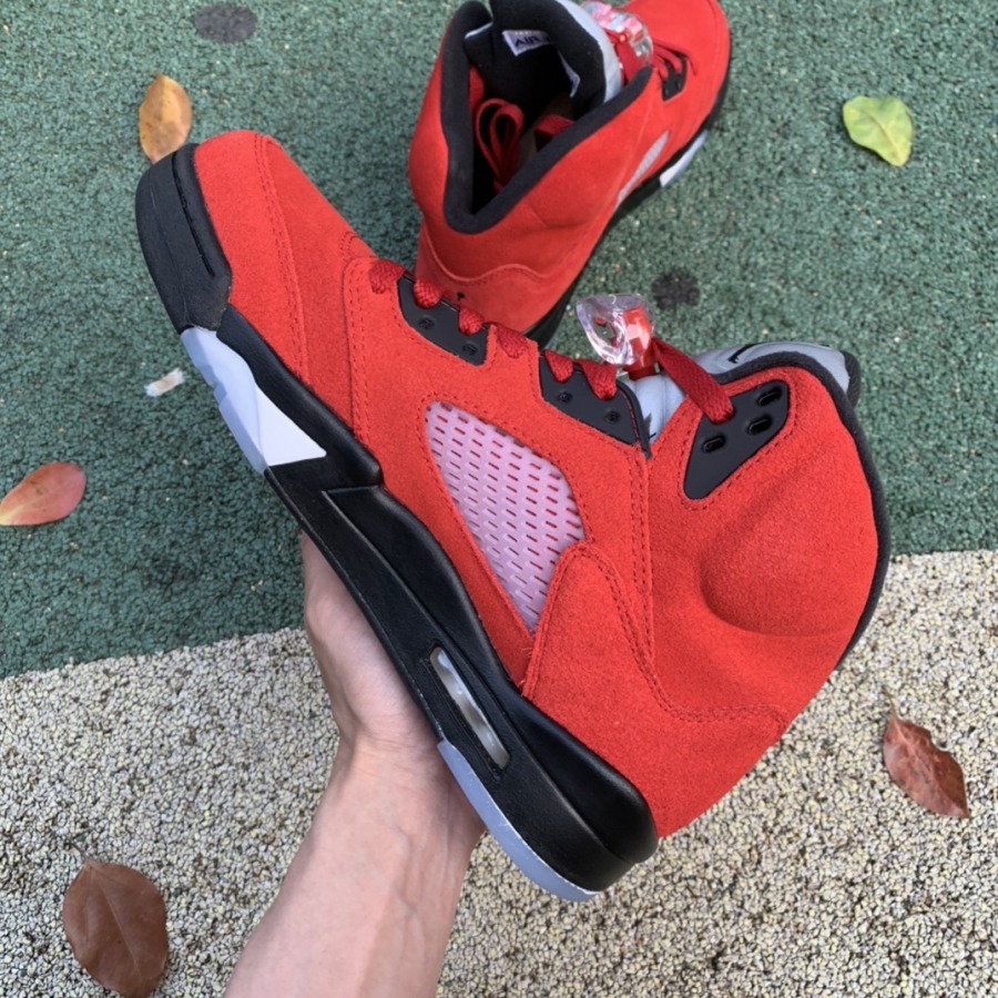 raging bull jordan retro 5