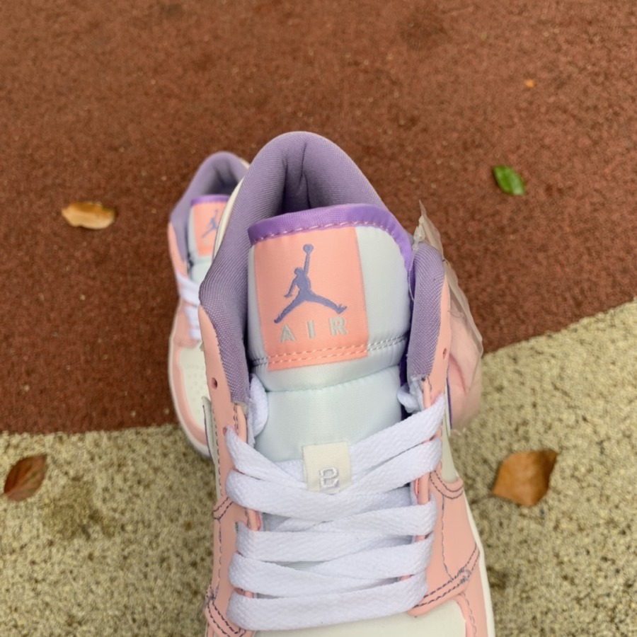 arctic punch jordan 1 low se