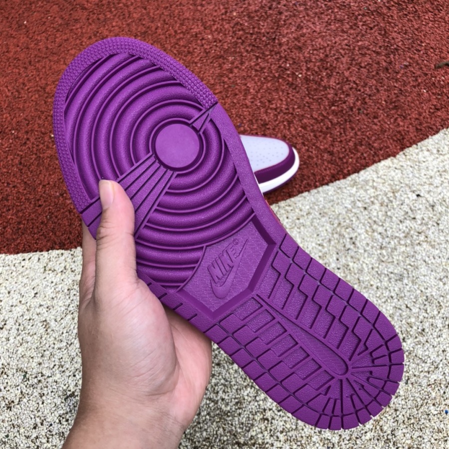 aj 1 mid magenta