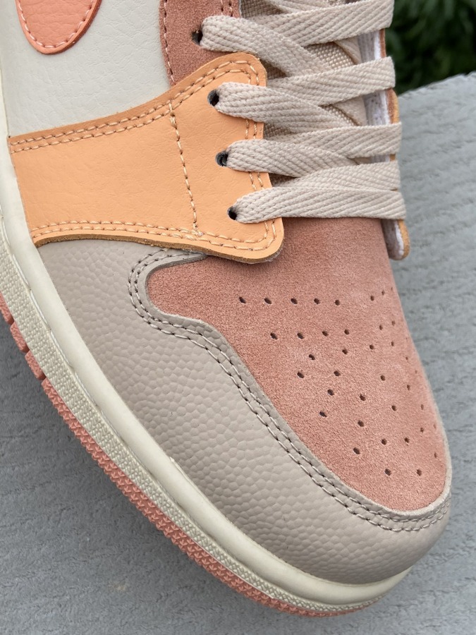 wmns 1 mid apricot orange