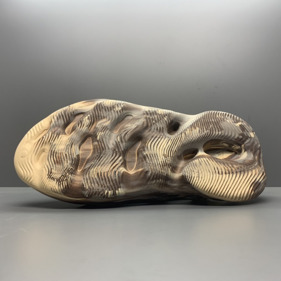 yeezy foam runner mx cream clay outfit