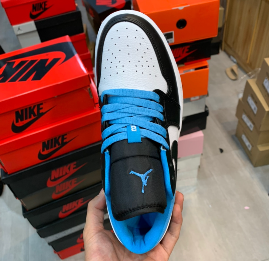 air jordan low laser blue