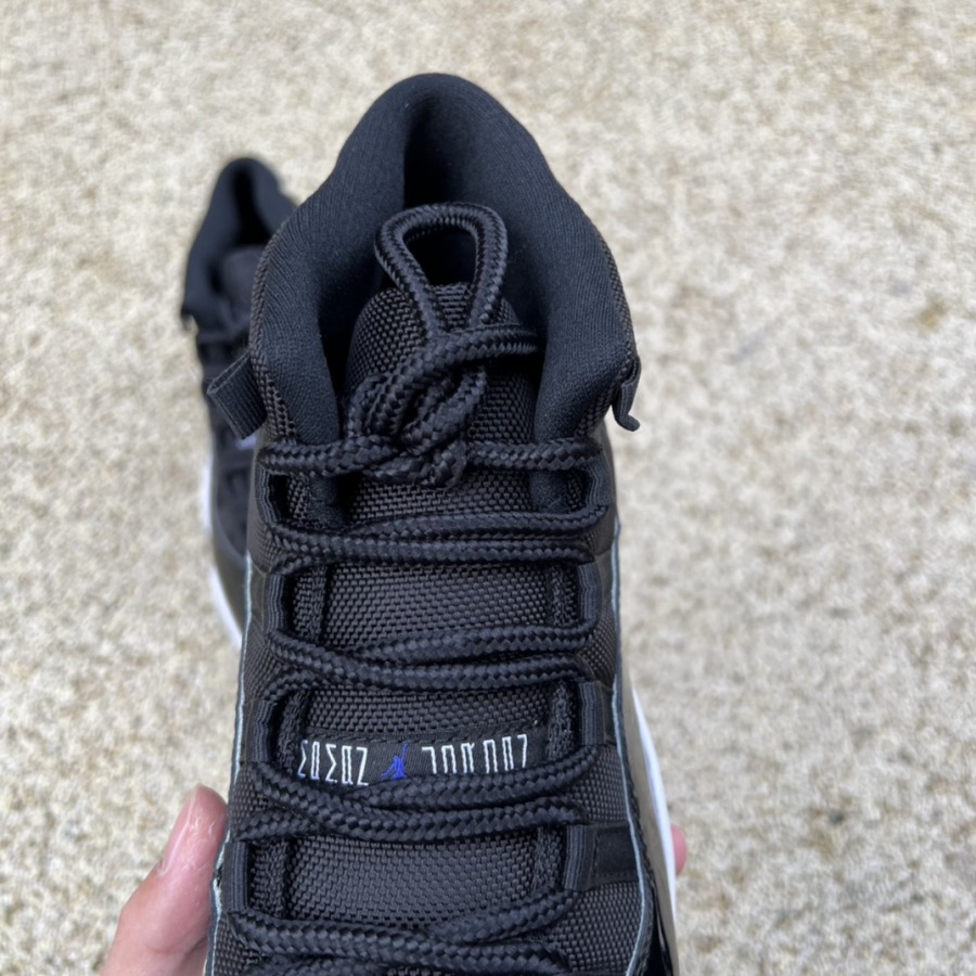 air jordan 11 retro space jam 2016