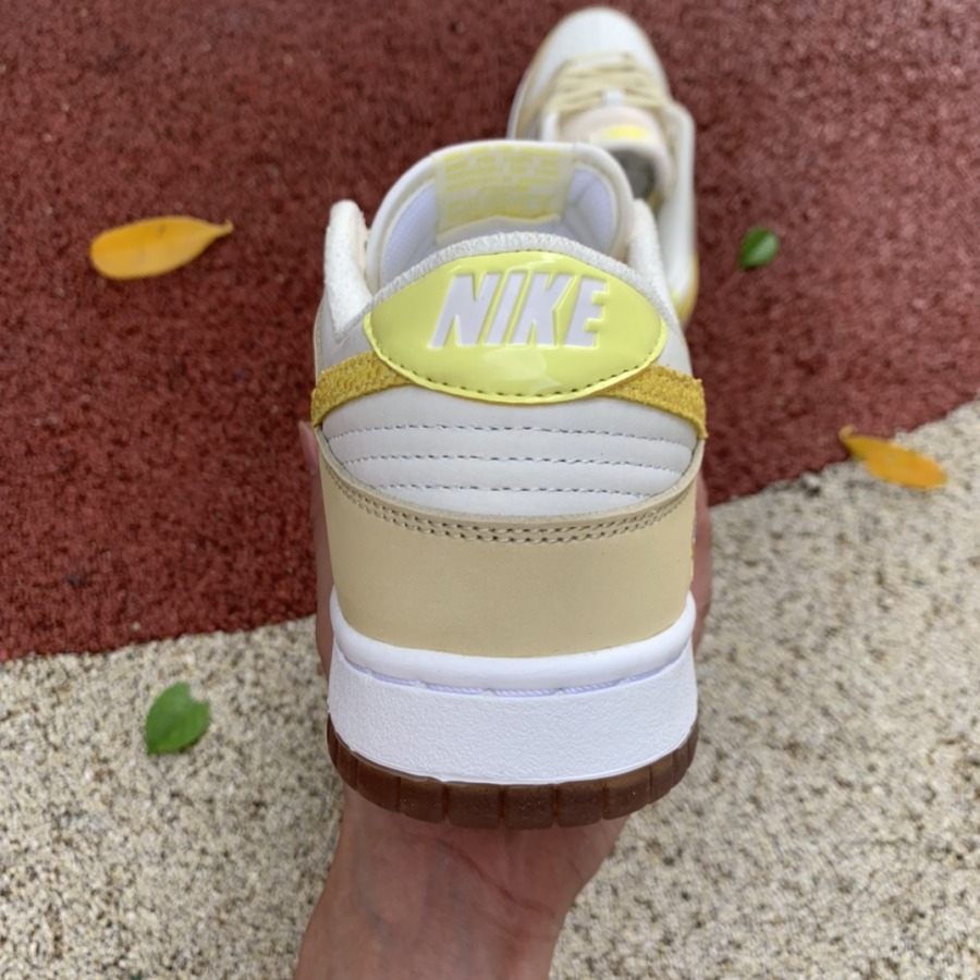 wmns dunk low lemon drop