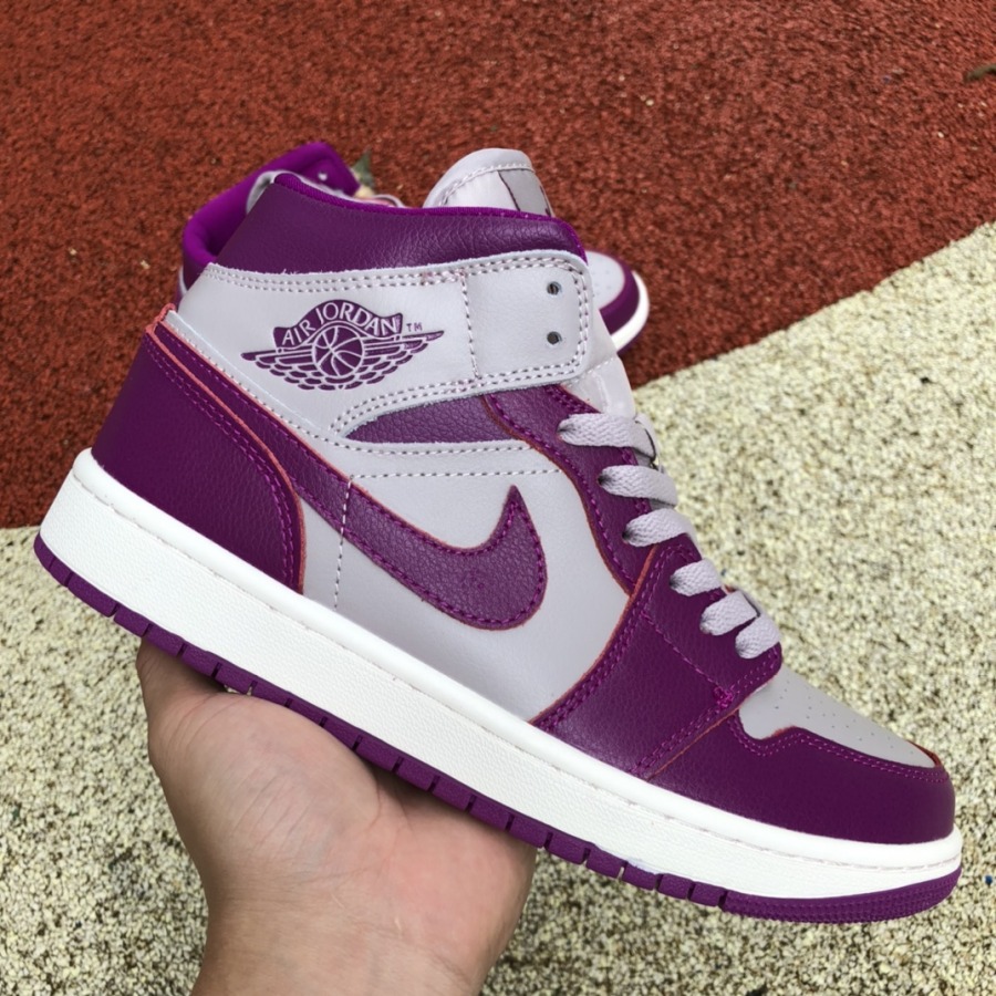 jordan 1 magenta mid