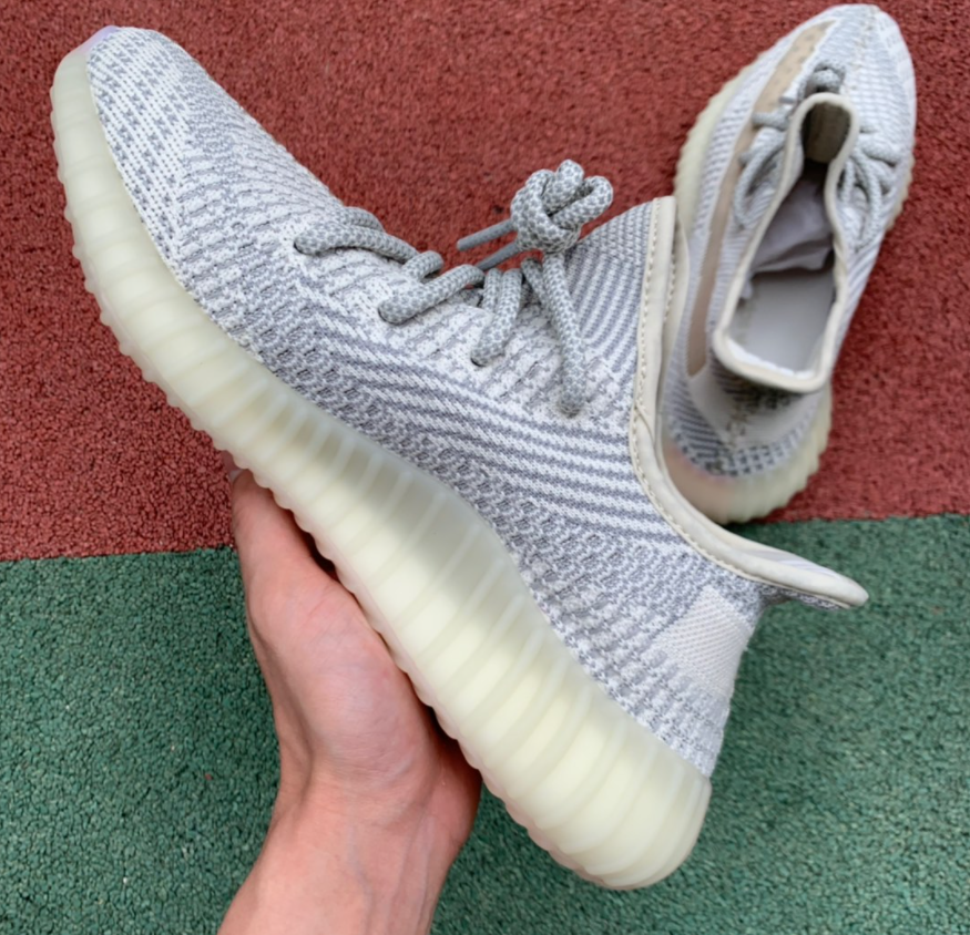 yeezy lundmark non reflective