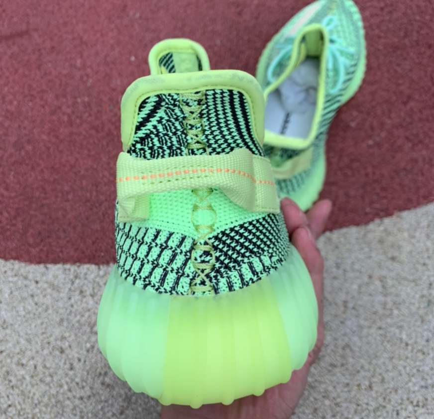 yeezreel non reflective