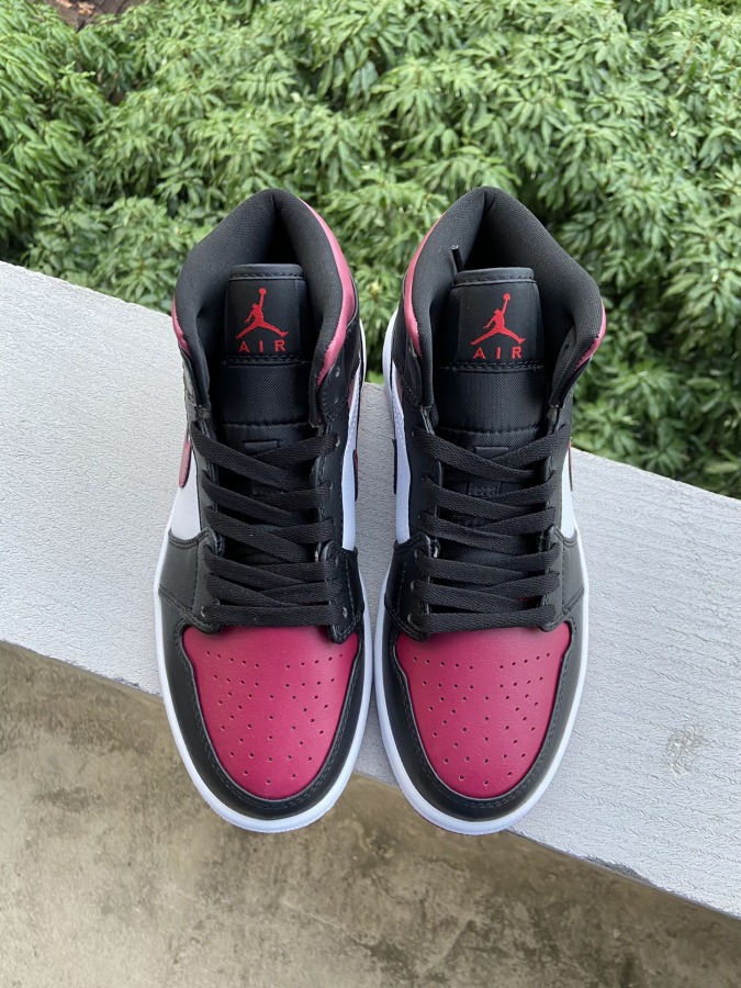 jordan 1 mid noble red