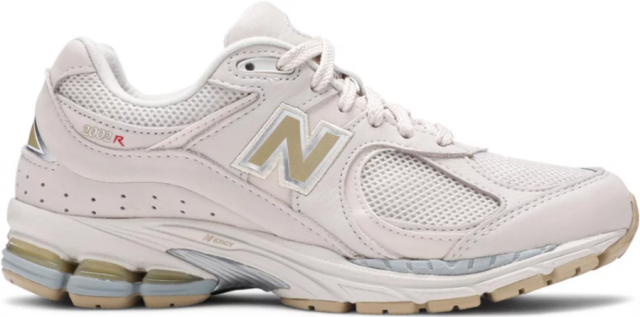 new balance 2002r cream white