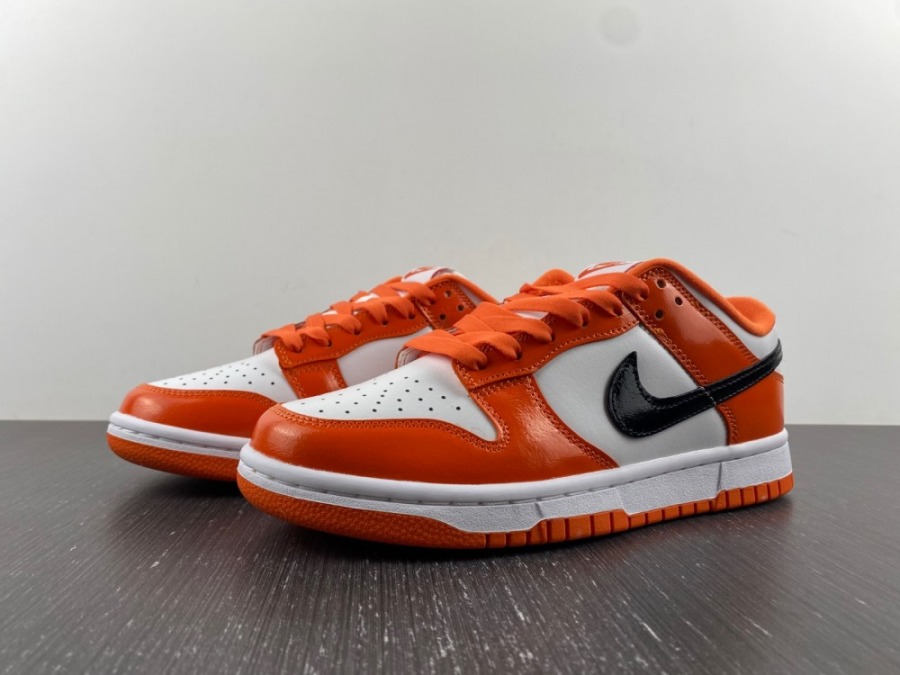 Dunk Low 'Halloween Patent'