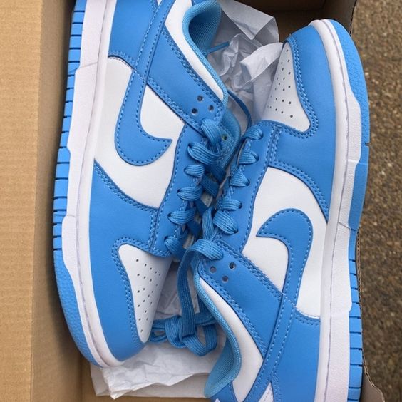 Dunk Low 'University Blue' - SneakerCool.com