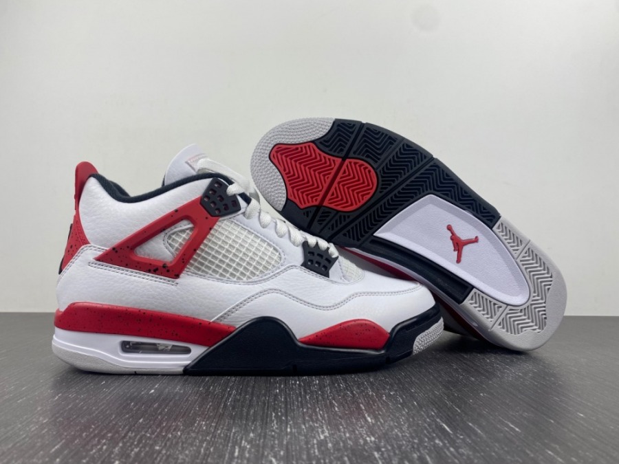 Air Jordan 4 Retro 'Red Cement'