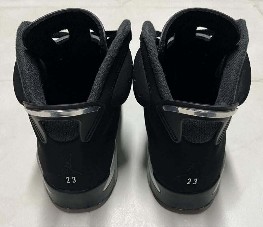 retro 6 metallic silver