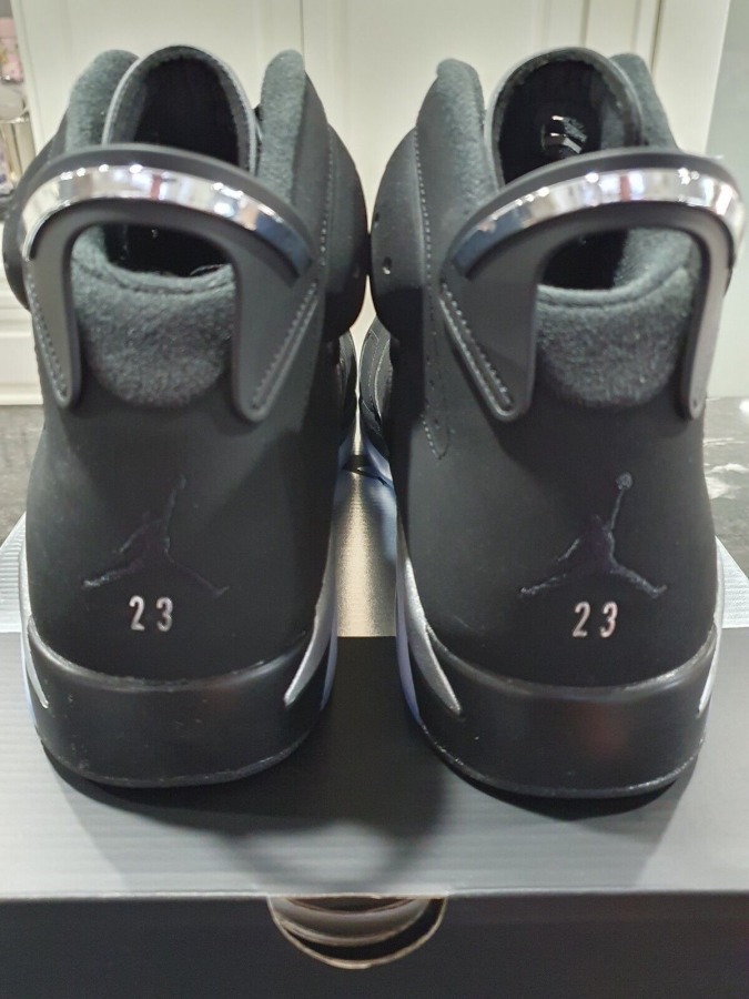 retro 6 metallic silver