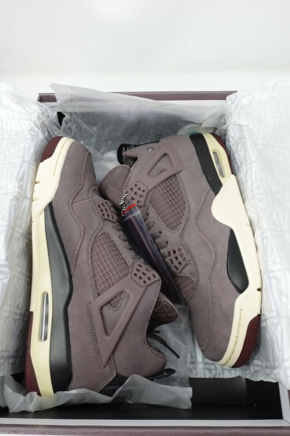 retro 4 violet