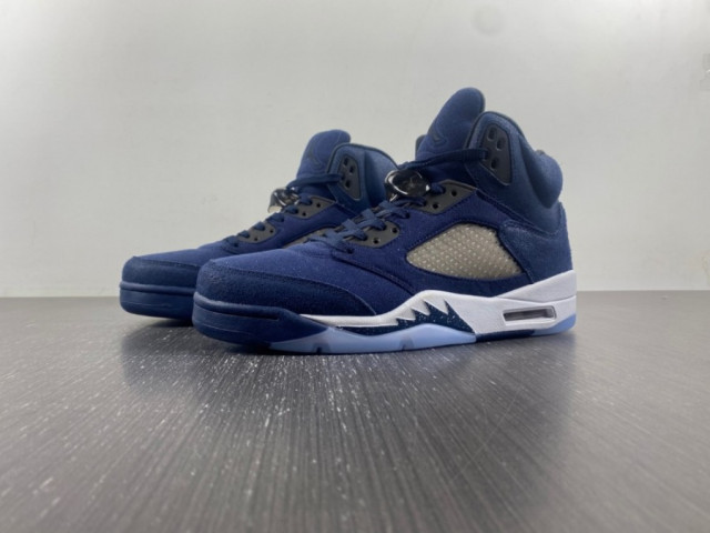 Air Jordan 5 Retro 'Midnight Navy' - SneakerCool.com