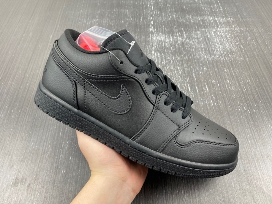 j1 low triple black