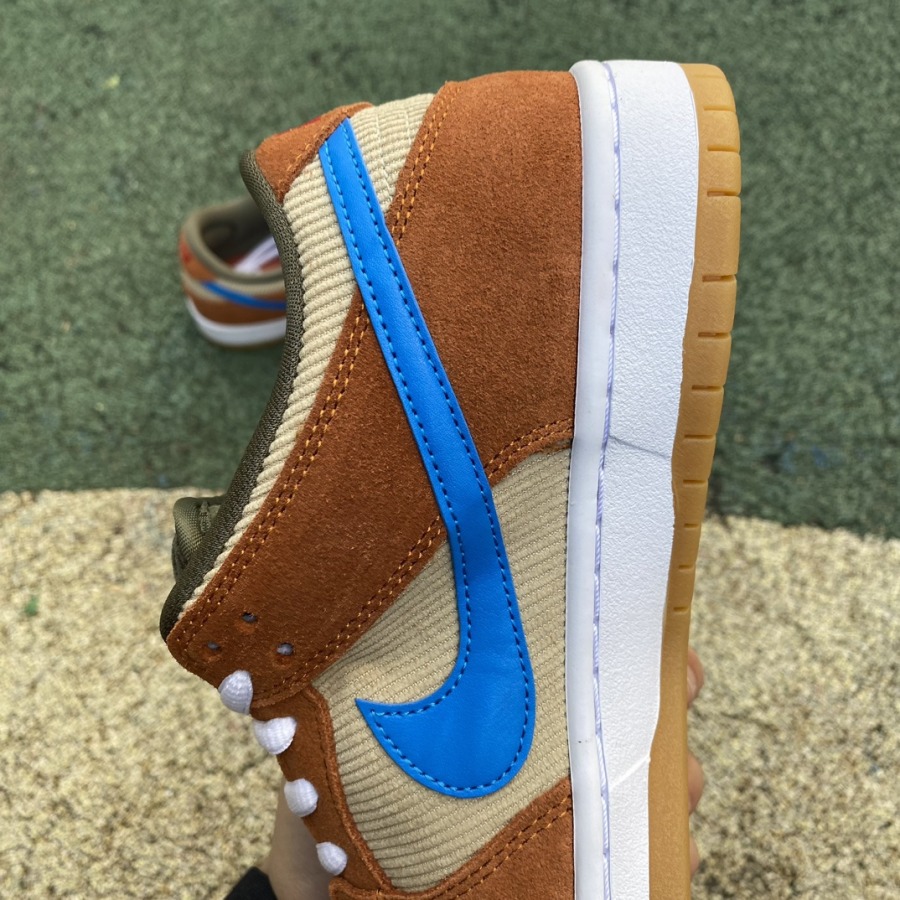 sb dunk low corduroy