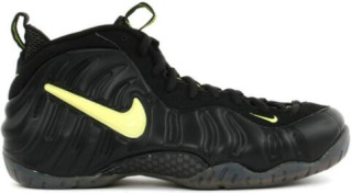 foamposite pro voltage