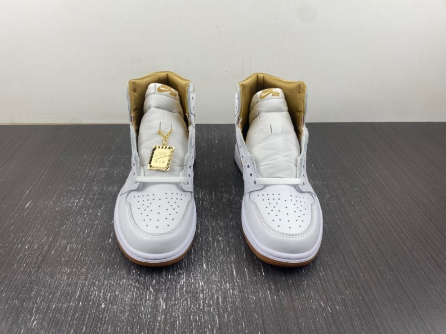 metallic gold retro 1